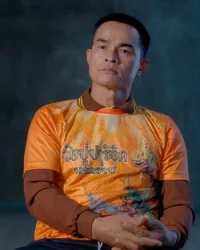 Chompoo: Lạc Lối Và Lãng Quên Chompoo: Lạc Lối Và Lãng Quên