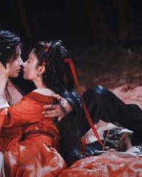 Gieo Hồng Đậu Nơi Đuôi Mày Nàng Gieo Hồng Đậu Nơi Đuôi Mày Nàng